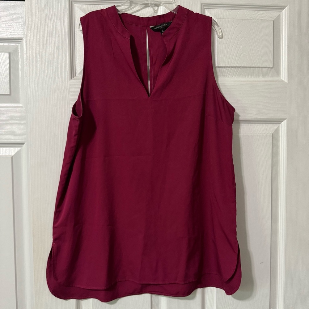 Banana Republic Sleeveless Magenta Blouse